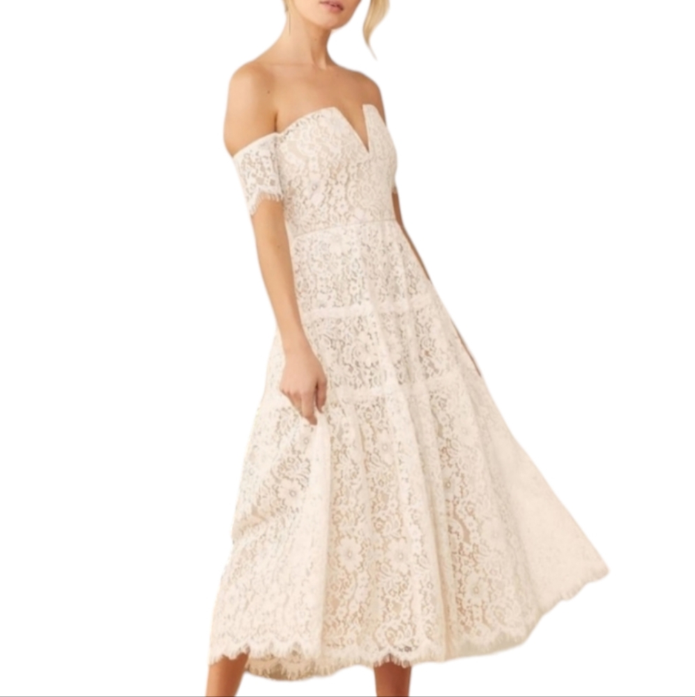 Lulu's Off-Shoulder Lace Midi Dress Size Medium NWT